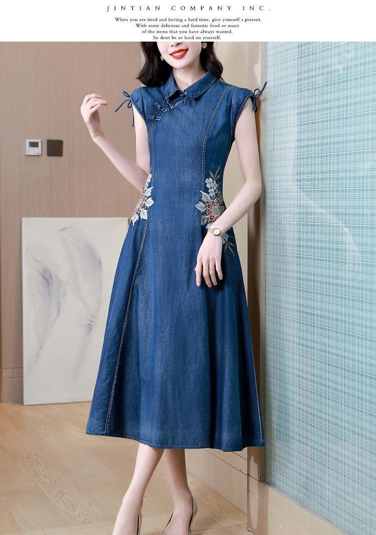 New Elegant 2024 Summer Denim Dress Retro Embroidery