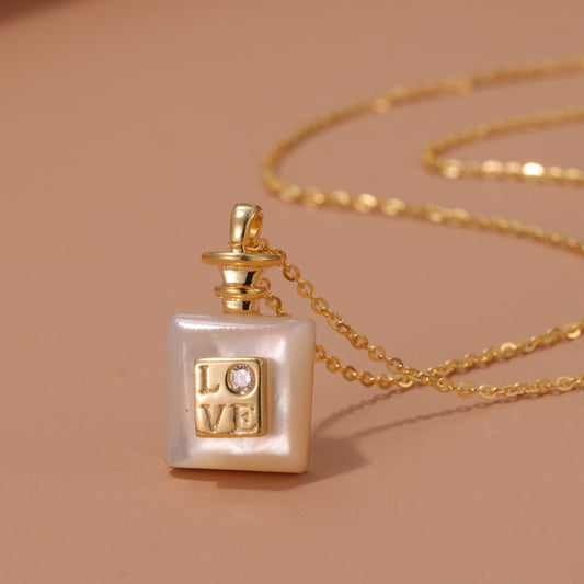 Design Perfume Pendant Necklace