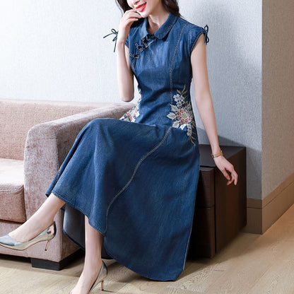 New Elegant 2024 Summer Denim Dress Retro Embroidery