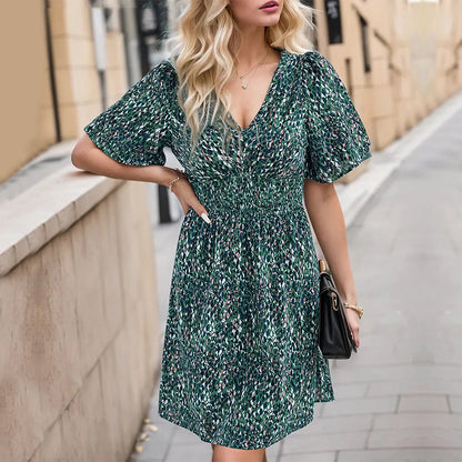 Short Sleeve Scale Pattern Dress