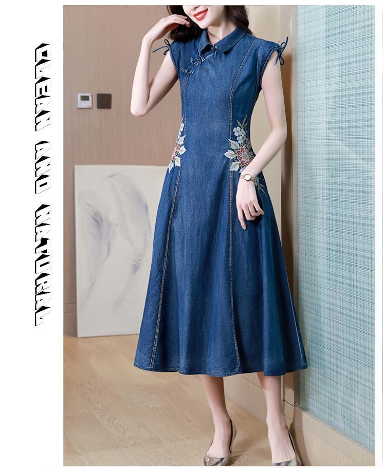 New Elegant 2024 Summer Denim Dress Retro Embroidery